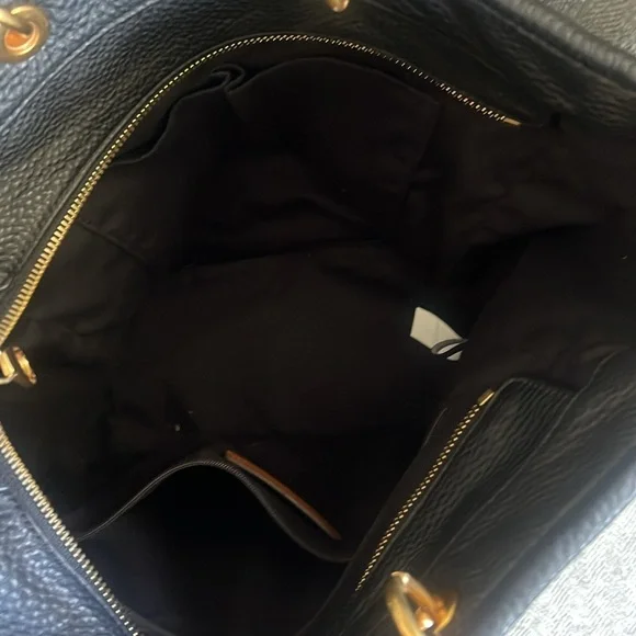 Marc By Marc Jacobs Black and Tan Shoulder Bag - Picture 9 of 9